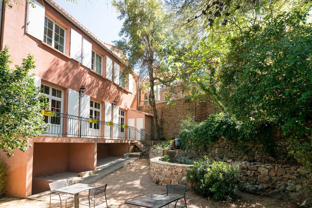 Le Logis Du Mas Bed & Breakfast Sète