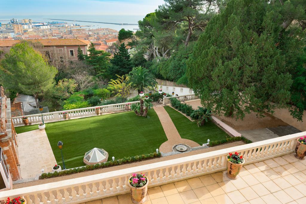 Le Logis Du Mas Bed & Breakfast